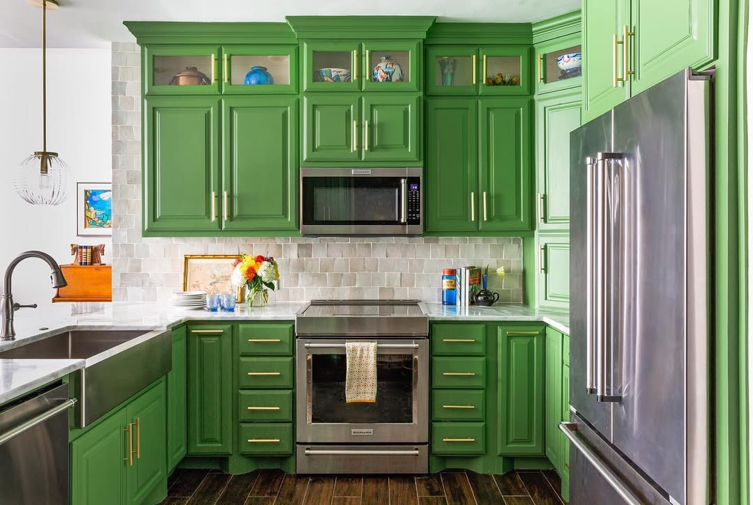 Elegant Kitchen Cupboard Paint Colour Ideas - Green cabinets